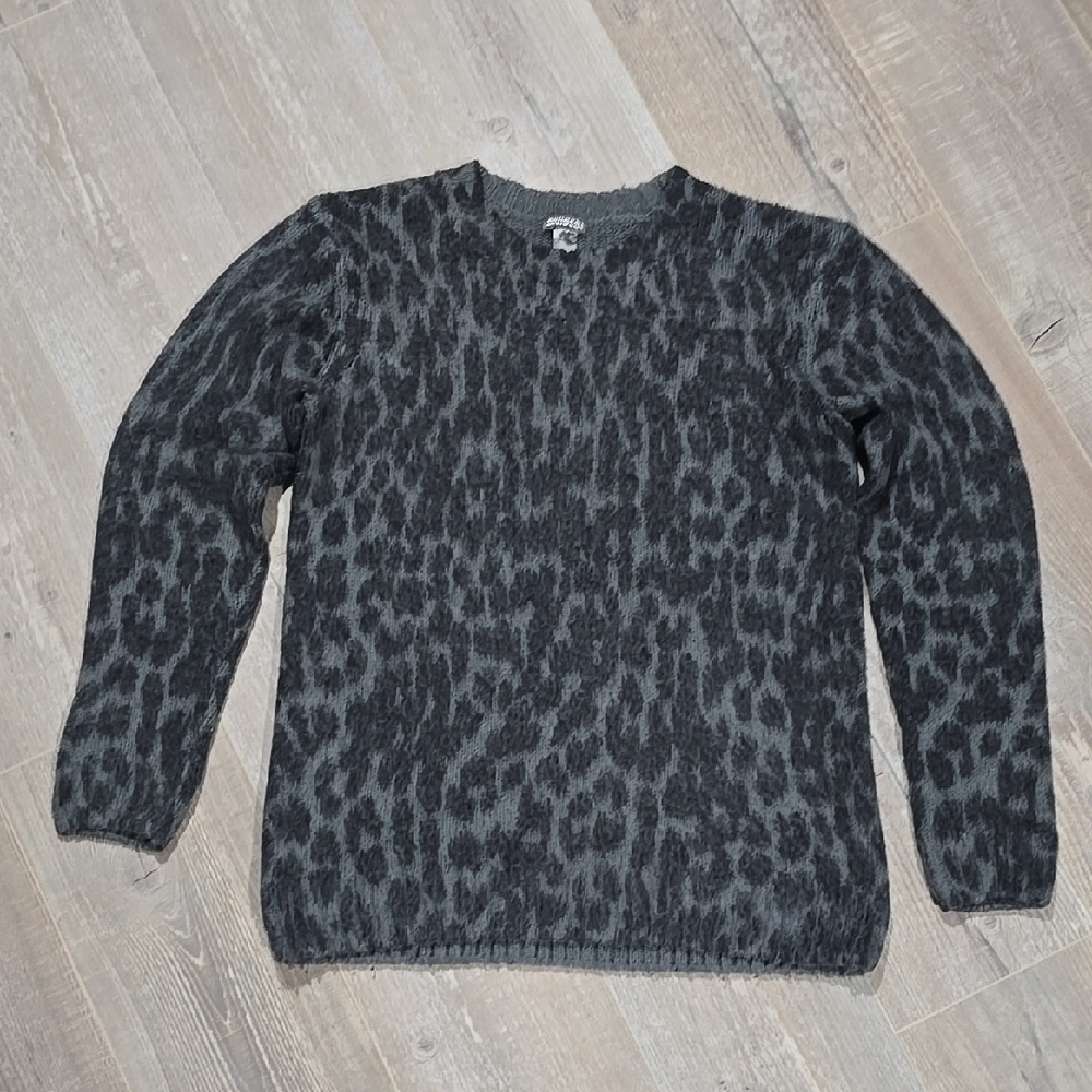 Men's Gray Leopard Print Sweater